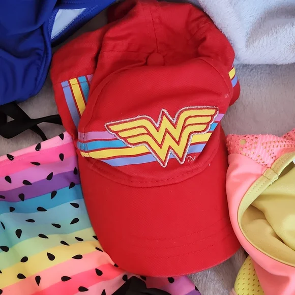 Bundle of Girls Swimsuits - Picture 8 of 9